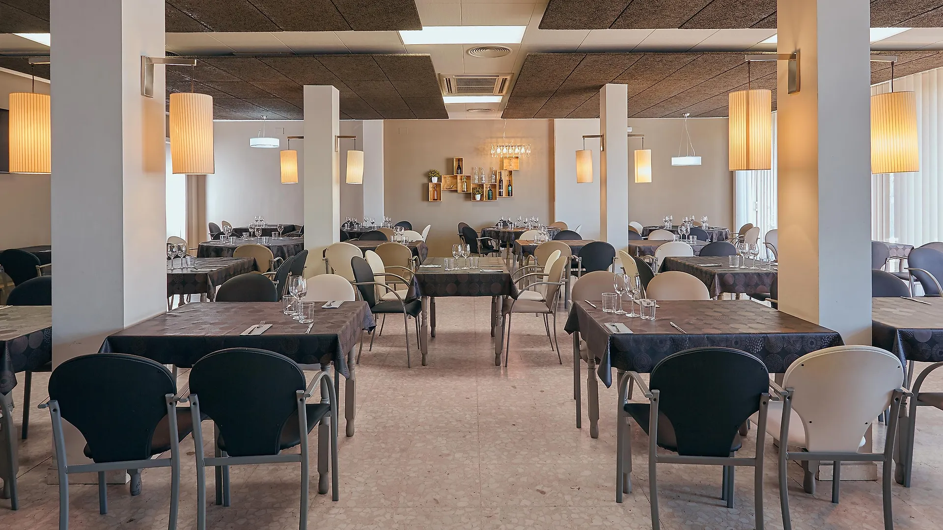 Hostal Nobadis By Vivere Stays location